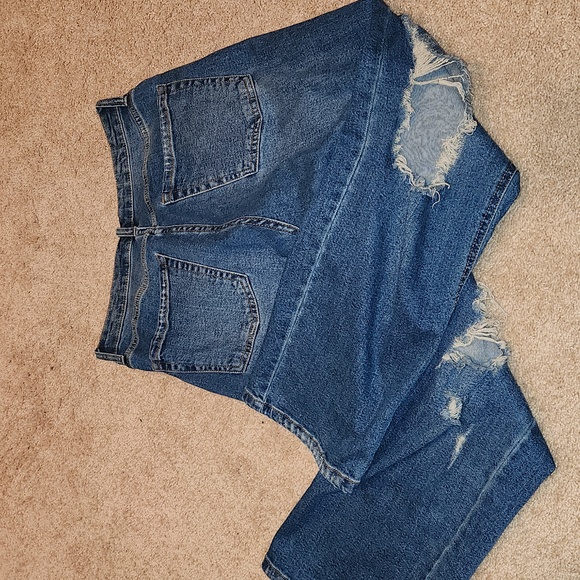 Women's Super-High Rise Distressed Straight Jeans - Wild Fable Medium Wash 4 - Picture 5 of 9